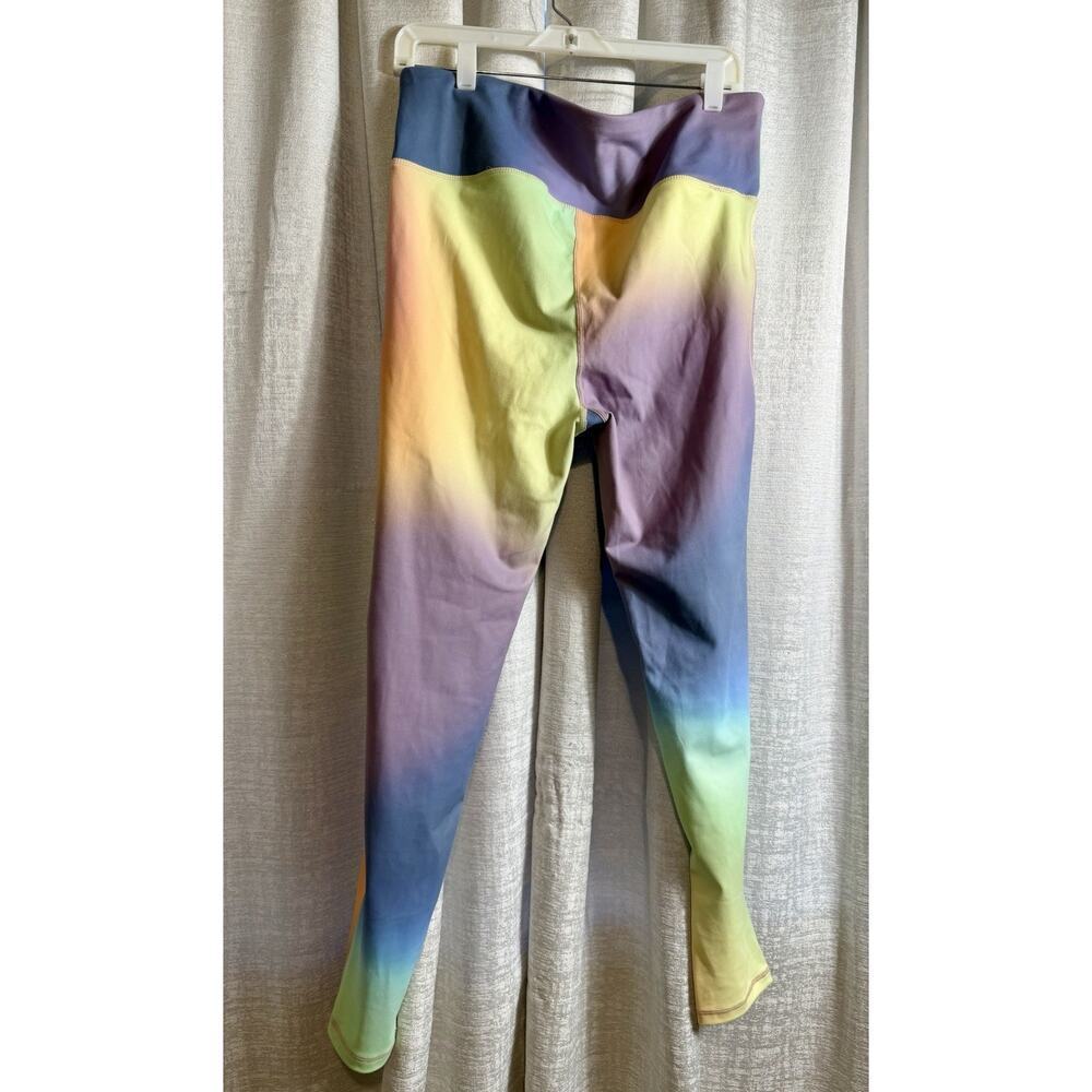 Mono B Rainbow Ombre High-Waist Leggings Size 1XL Yoga Activewear - Picture 3 of 8